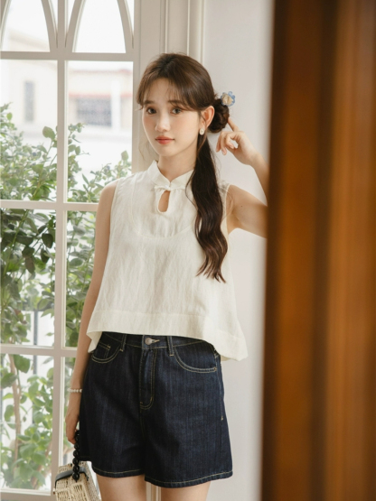 Hai Er Oriental Top with Back Peplum-The Black Bow-