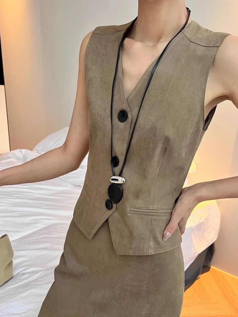 Leevon Tailored Vest (POS)