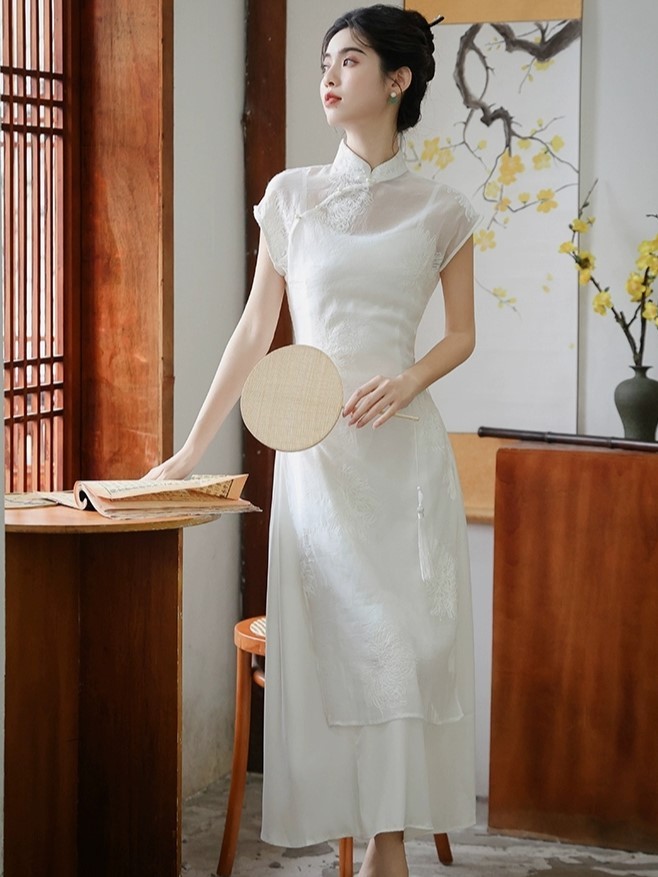 Zi Wei Two Piece Set Graceful Embroided Sheer Oriental Dress-The Black Bow-