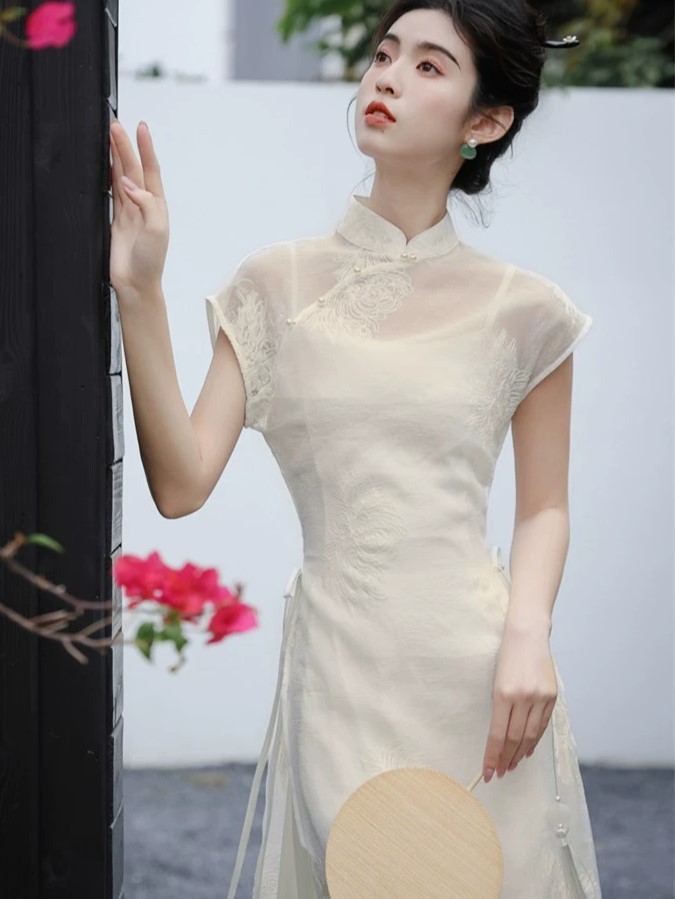 Zi Wei Two Piece Set Graceful Embroided Sheer Oriental Dress-The Black Bow-