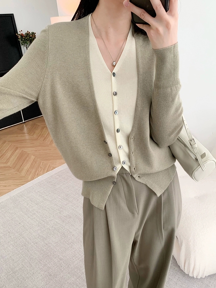 Ogna Fake Two Piece Knit Cardigan-The Black Bow-