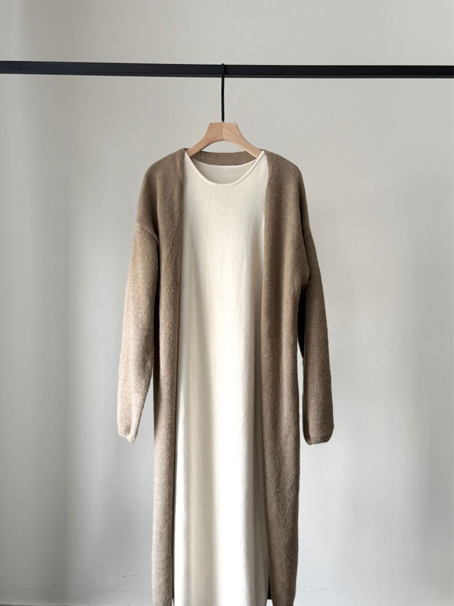 Egena Long Cardigan (Discounted-Free size)-The Black Bow-