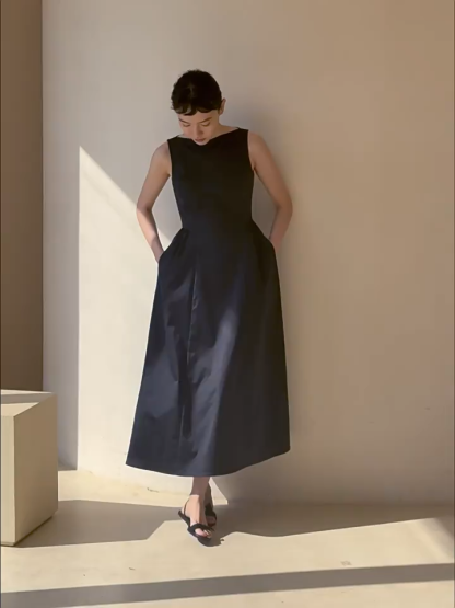 Heidi Boat Neck Hepburn Dress