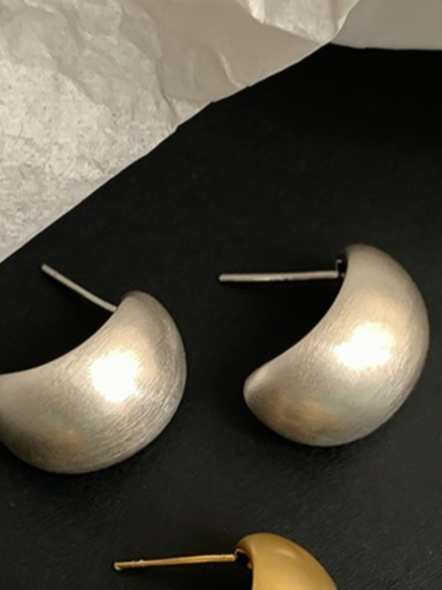 Metal Drops Ear Studs (Gold & Silver)-The Black Bow-