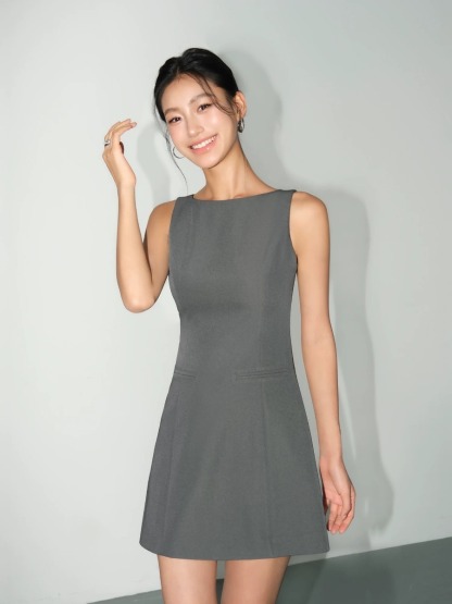 Meyl OL Mini Dress with Fake Pocket-The Black Bow-