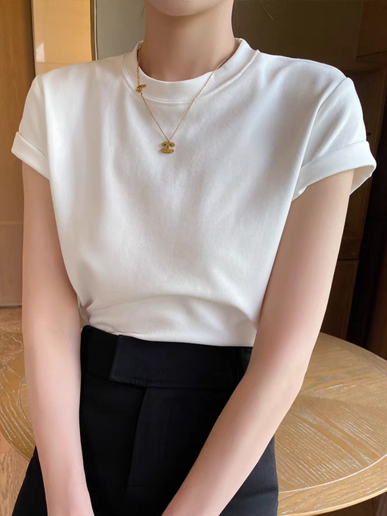 Pezy Basic Tee-The Black Bow-