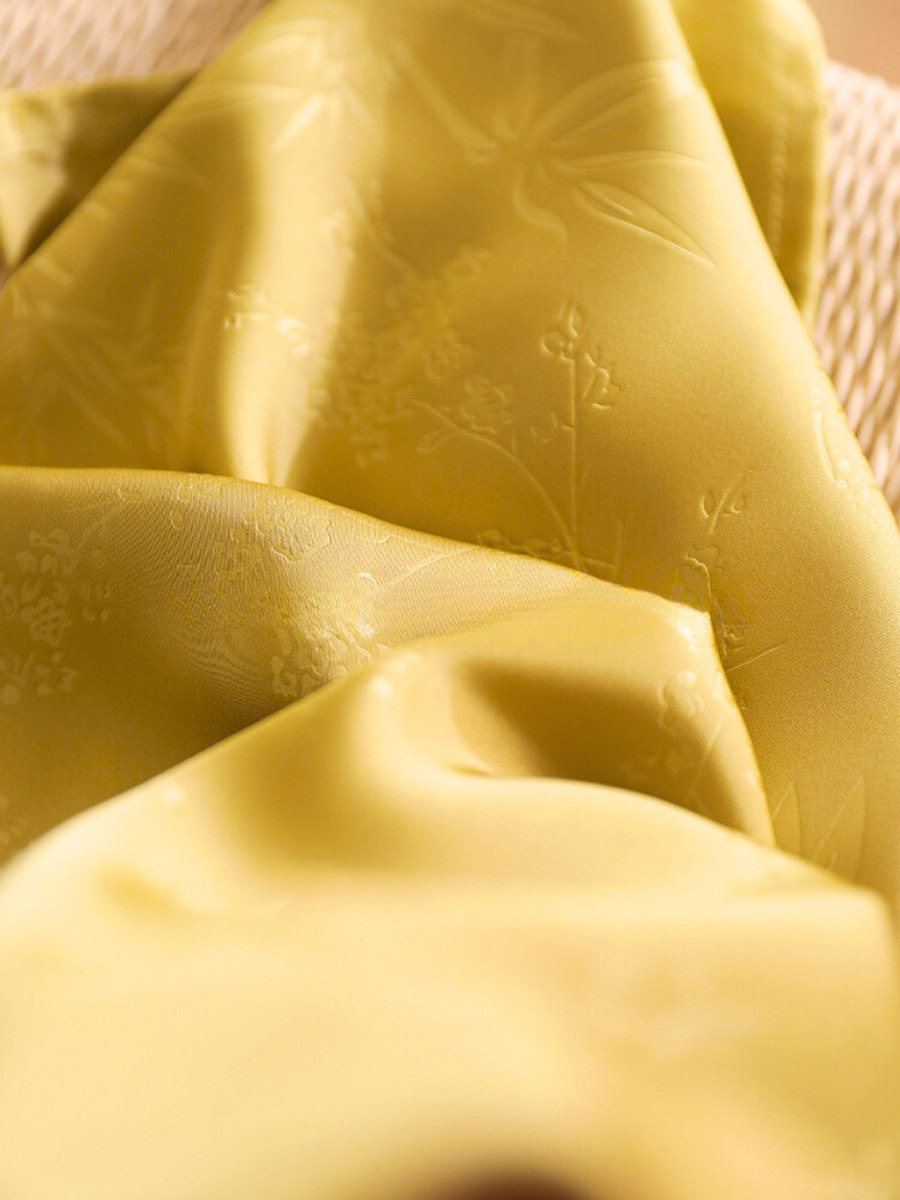 Hui Er Jacquard Oriental Cami Top-The Black Bow-