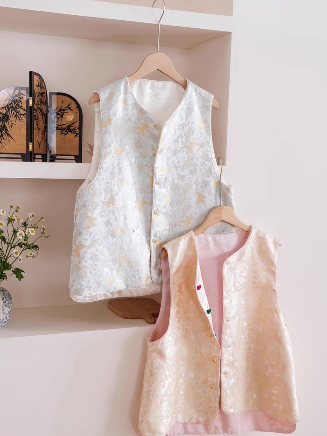 Ling An Two Sided An Butterfly Printing Oriental Vest