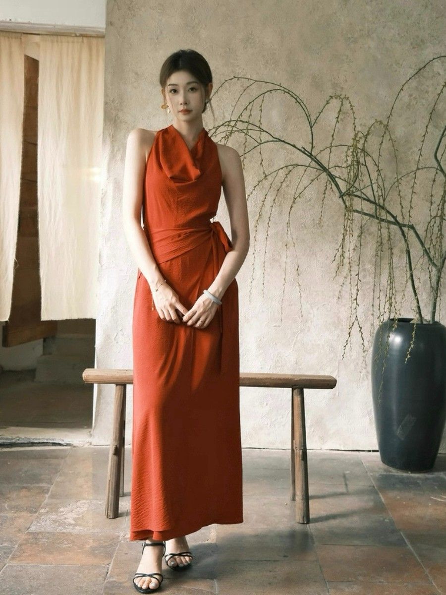 Leben Swing Collar Waist Tie Maxi Dress