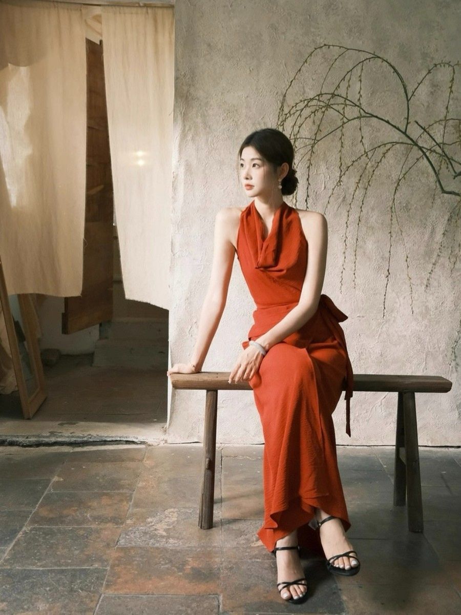 Leben Swing Collar Waist Tie Maxi Dress