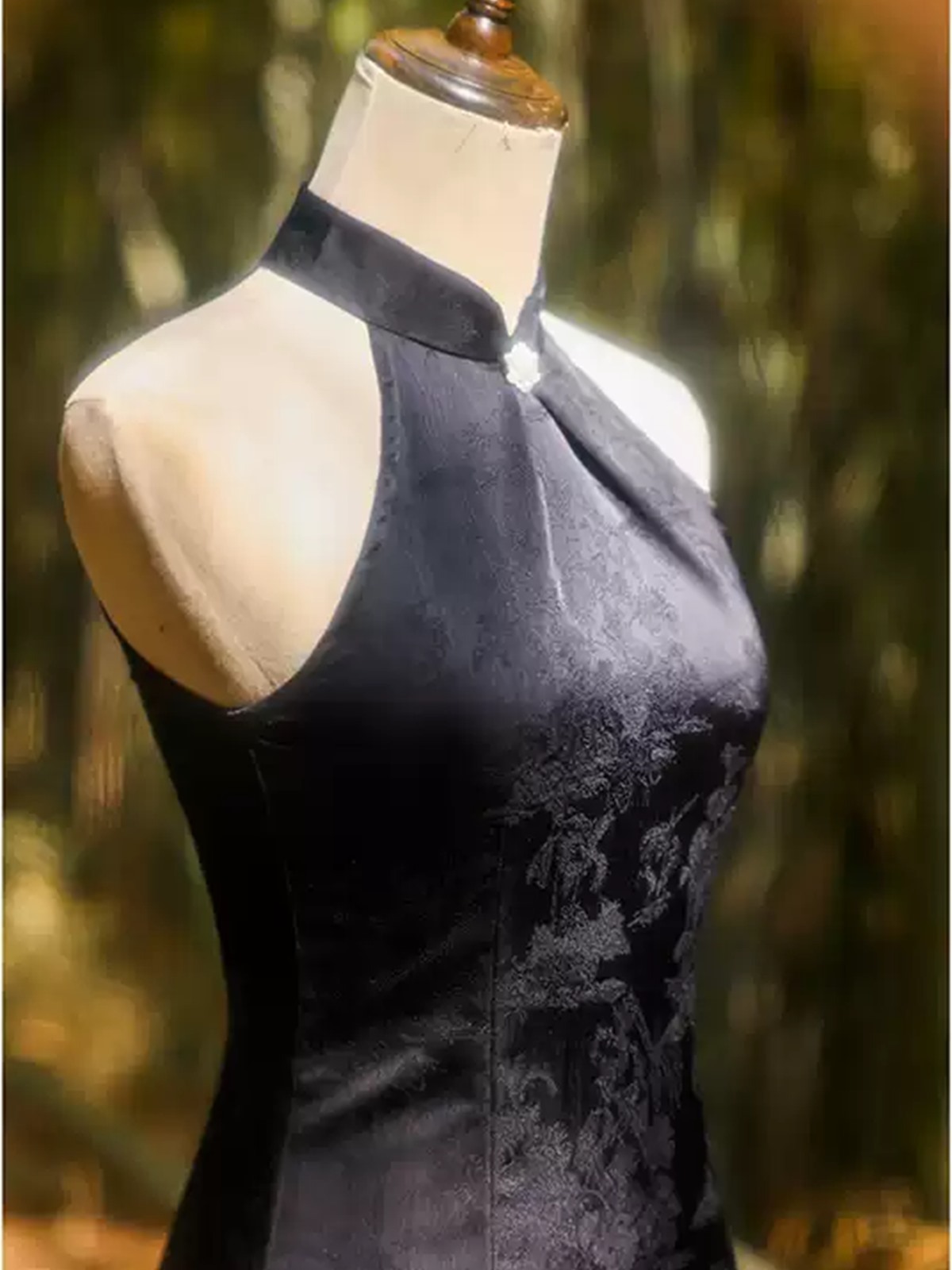 Ya Ca Jacquard Halter Cheongsam