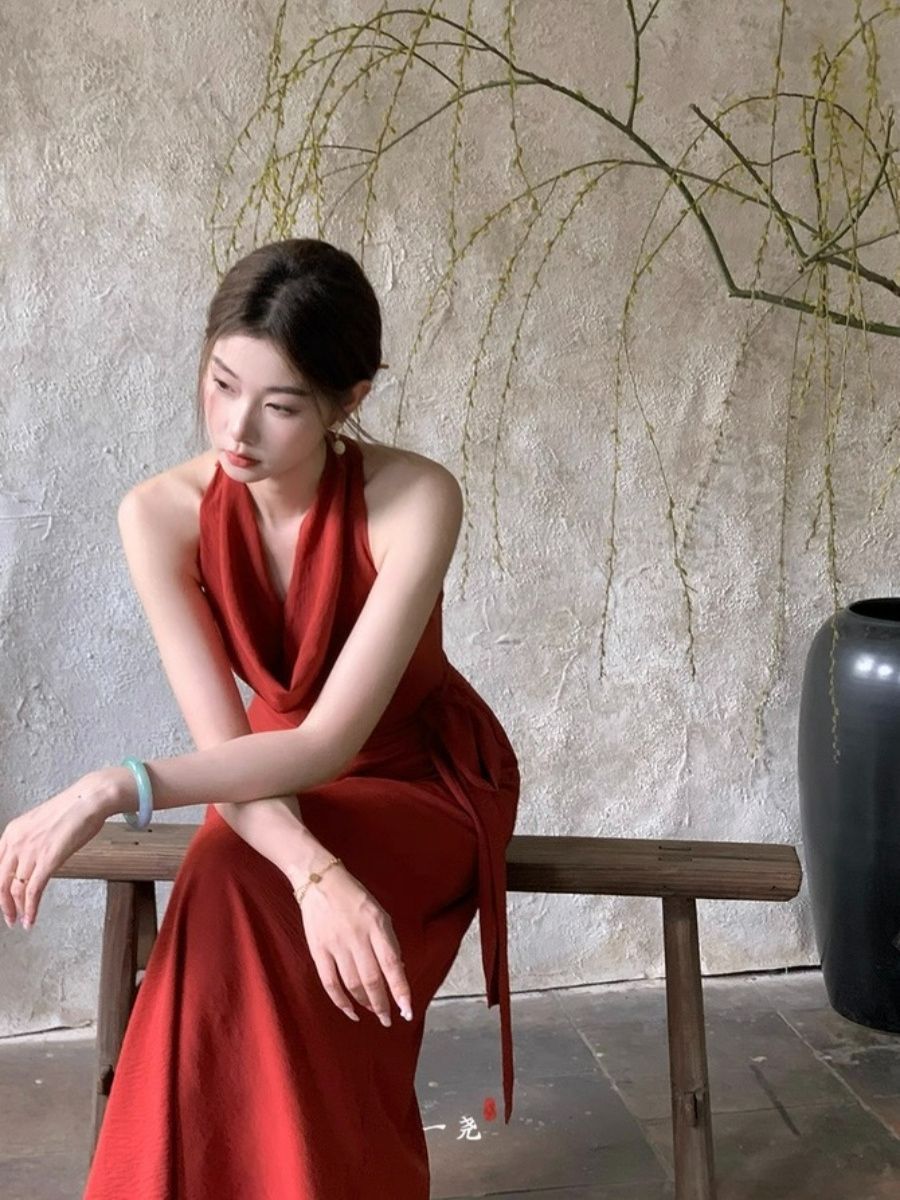 Leben Swing Collar Waist Tie Maxi Dress