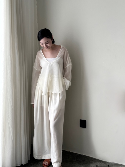 Viori Sheer Linen Top-The Black Bow-