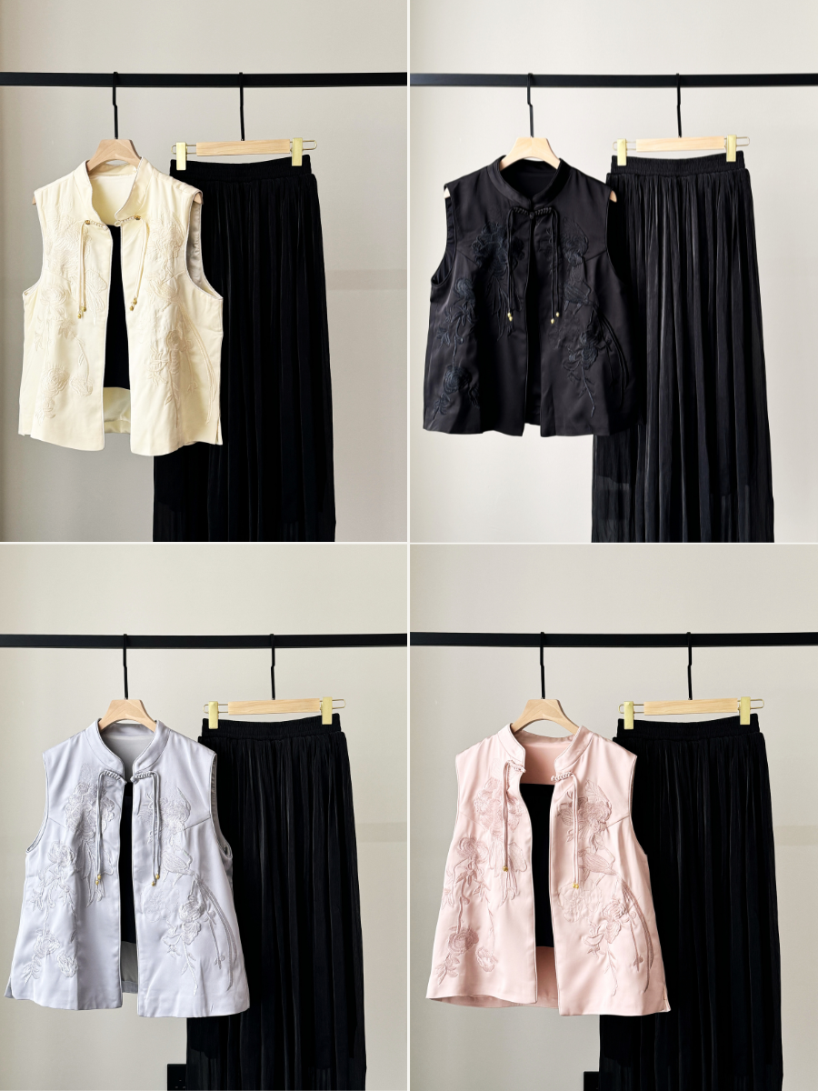 Mo Er Oriental Embroidery Vest-The Black Bow-