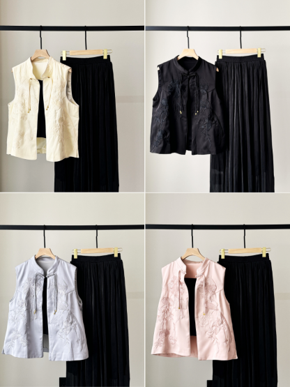 Mo Er Oriental Embroidery Vest-The Black Bow-