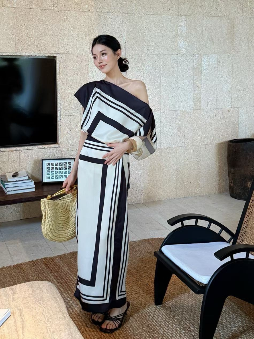 Wrenley Geometric Draped Top