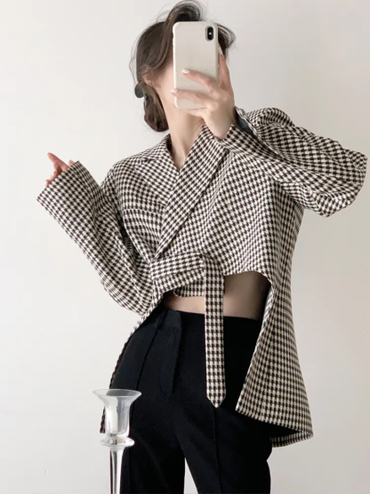 Leyna Houndstooth Asymmetric Cropped Front Blazer-The Black Bow-