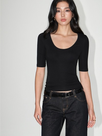 Liesel Scoop-Neck Elbow-Sleeve Top
