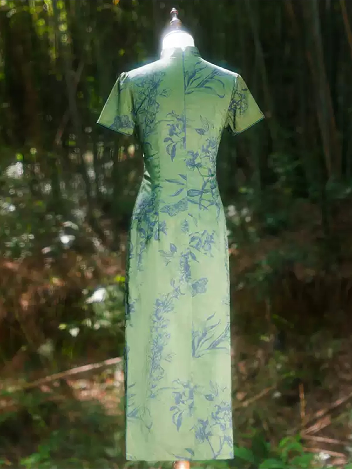 Yun Chai Botanical Print Short Sleeve Cheongsam