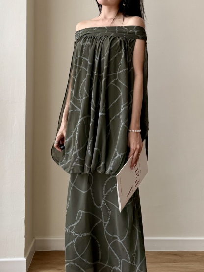 Wanessa Off Shoulder Flowy Top