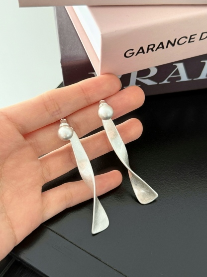 Lilit Frosted Ripple Earrings