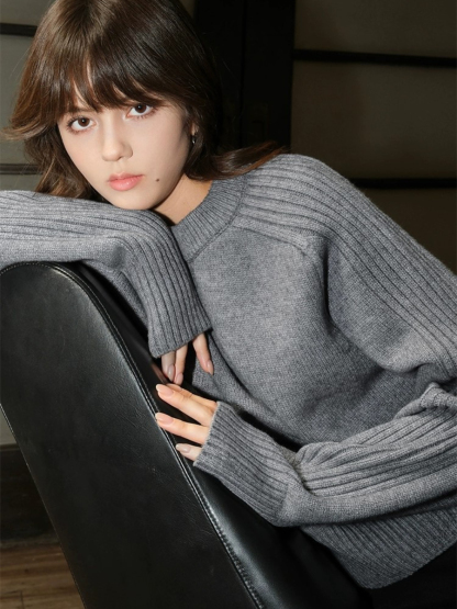 Kaisey Autumn/Winter Sweater-The Black Bow-