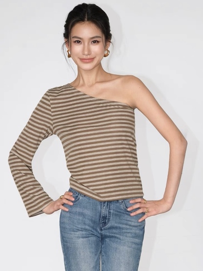 One Shoulder Top 1