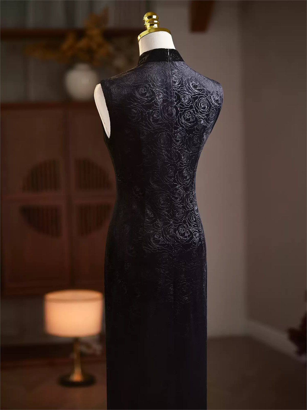 Yun An Floral Jacquard Sleeveless Cheongsam