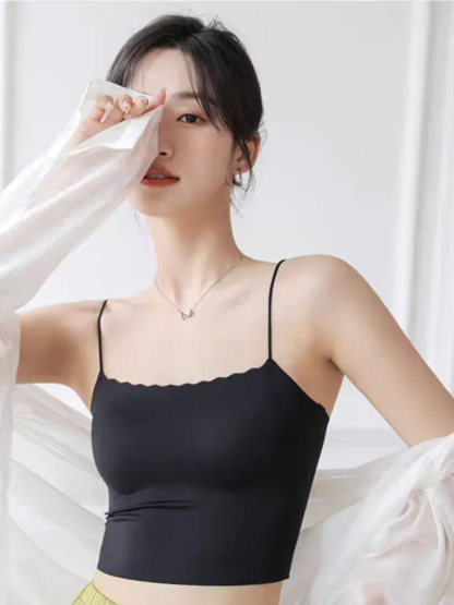 Doria Seamless Wavy Padded Crop Top-The Black Bow-