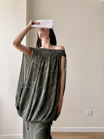 Wanessa Off Shoulder Flowy Top