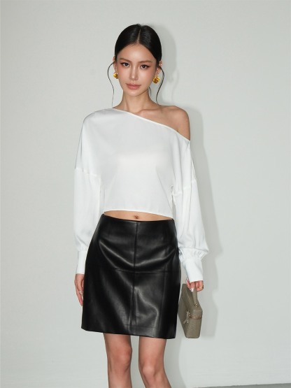 Levina One-Shoulder Cropped Blouse