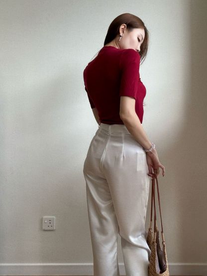 Katalynn Mid Sleeve V-Neck Knit Top