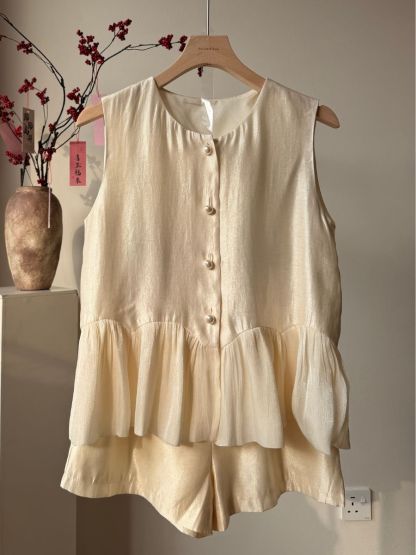 Ling Ci Pearlescent Sleeveless Top & Shorts Set