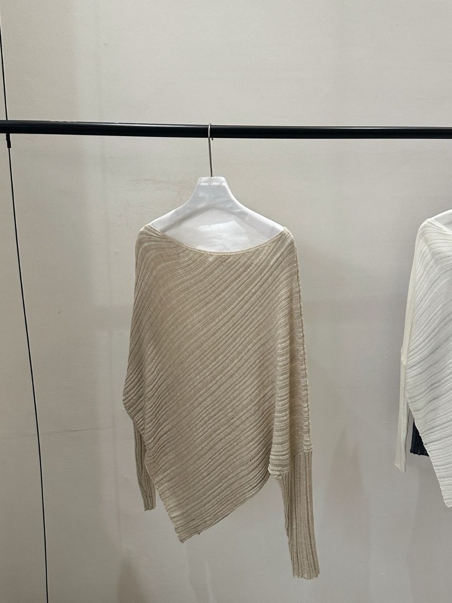 Phineas Cape Shawl