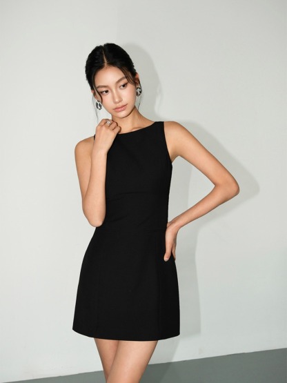 Meyl OL Mini Dress with Fake Pocket-The Black Bow-