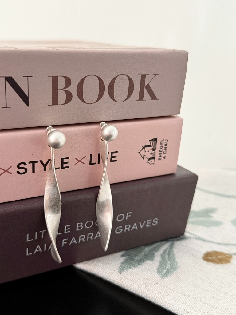 Lilit Frosted Ripple Earrings