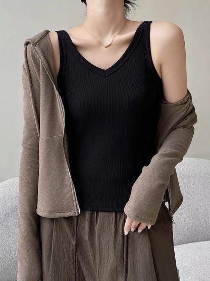 Ulla V-Neck Knit Top