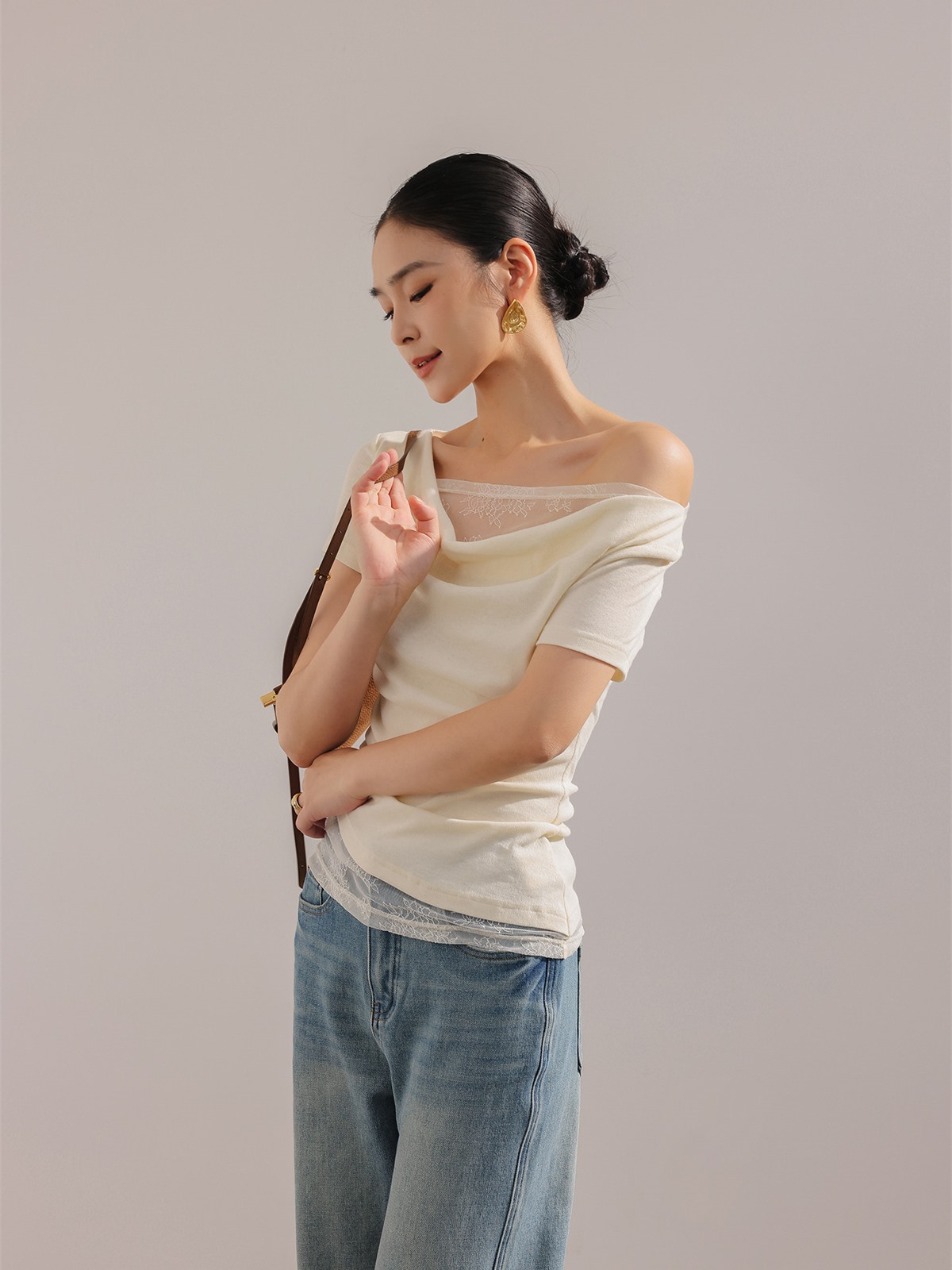 Hyacinth Lace Trim Knit Top