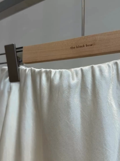 Satin Skirt (SK101)