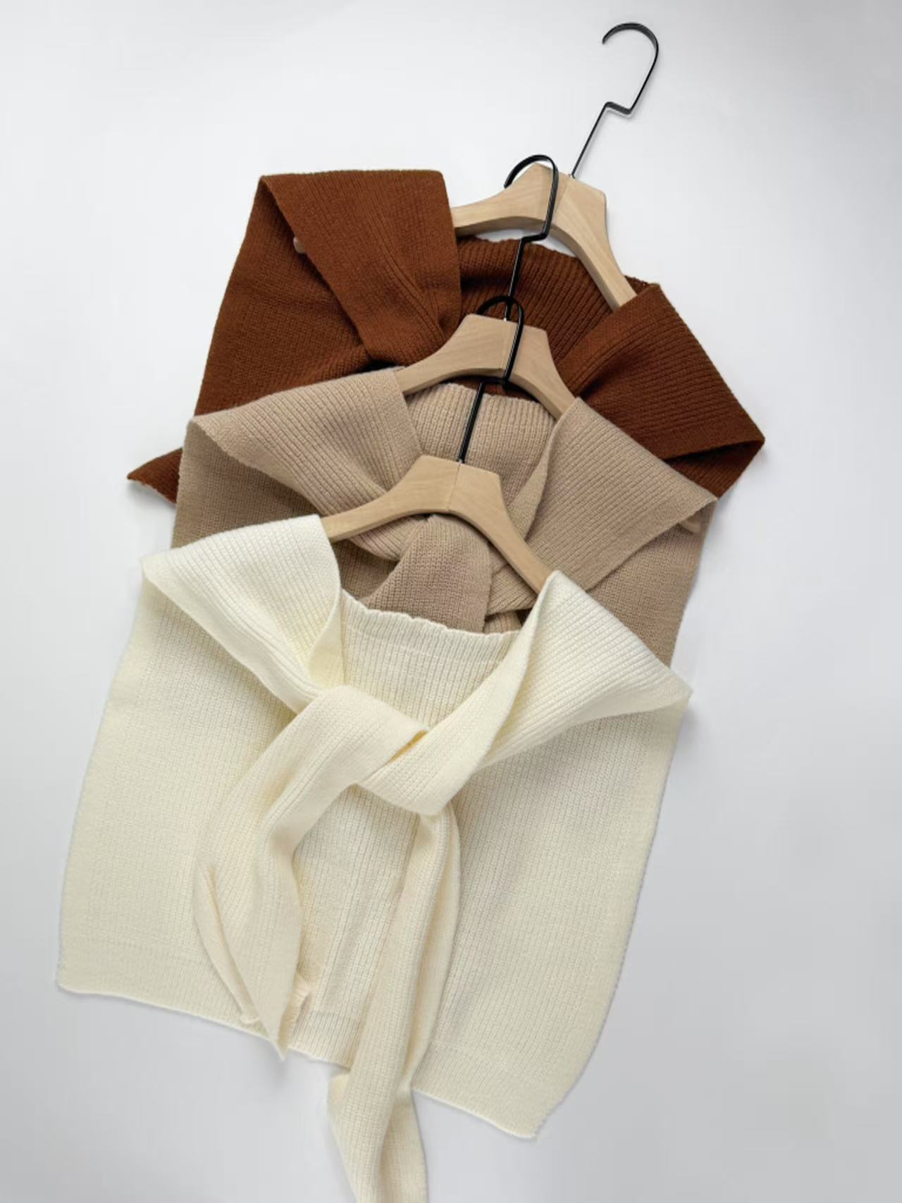 Wewe Ribbed Knit Shawl