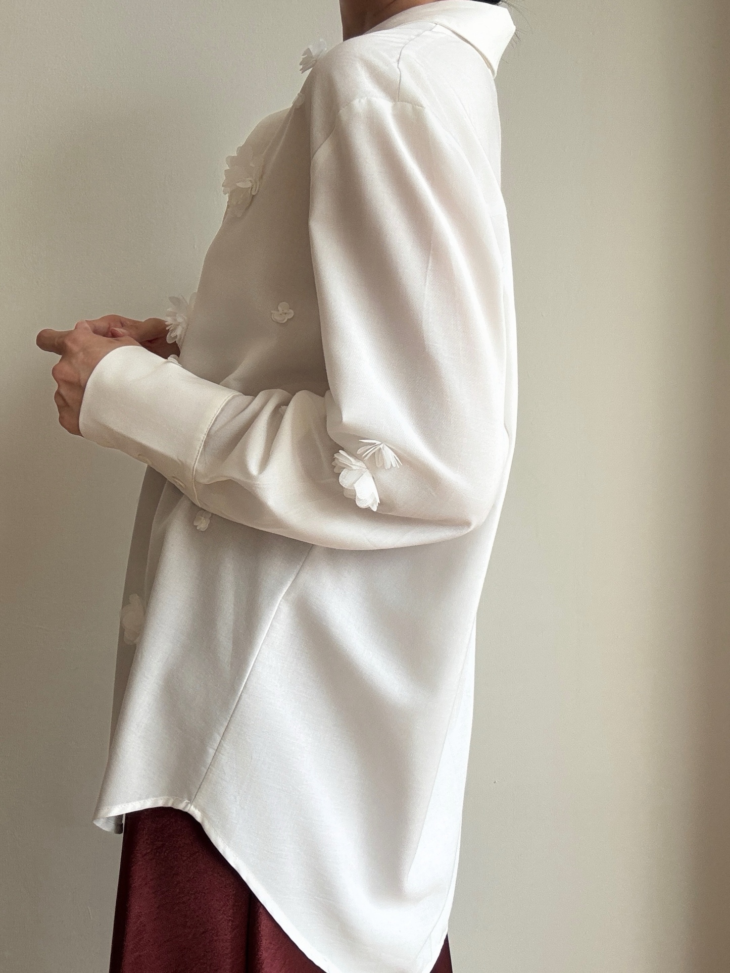 Leona Detailed 3D Floral Shirt 