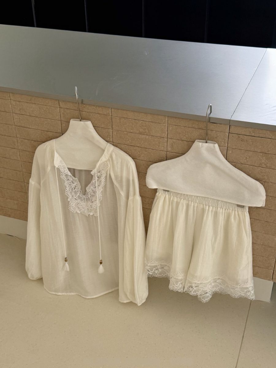 Perry Tencey Blend Lacey Trim Top & Shorts Set
