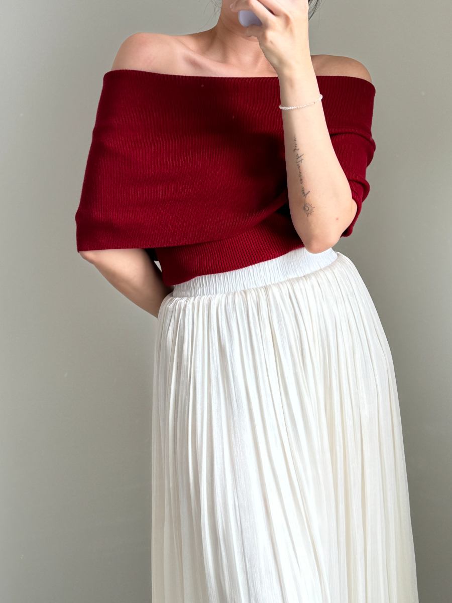 Taana Off Shoulder Knit Top -The Black Bow-
