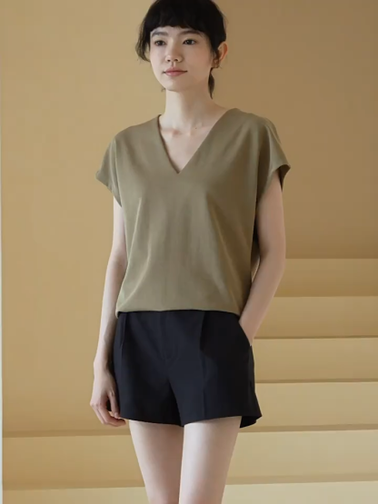 Hutton V-Collar Top