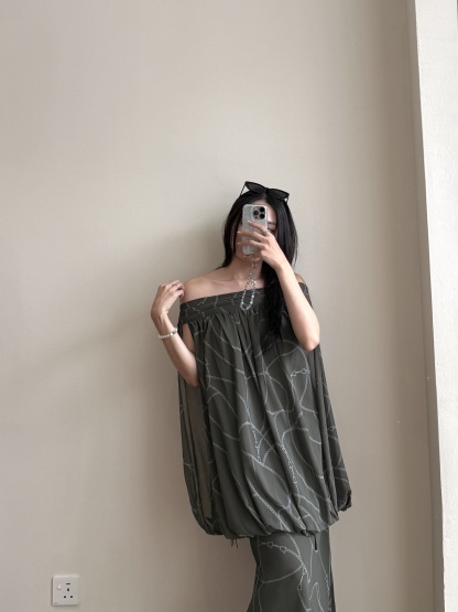 Wanessa Off Shoulder Flowy Top