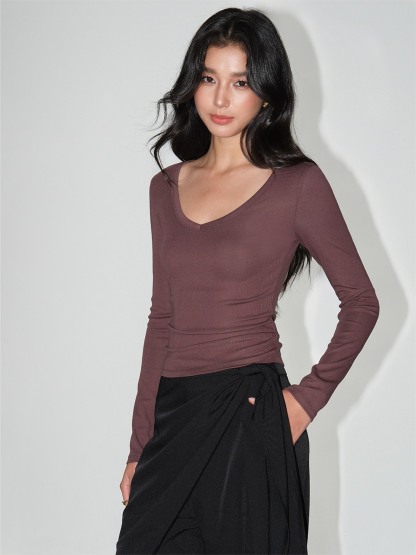 Linnea V-Neck Long-Sleeve Knit Top