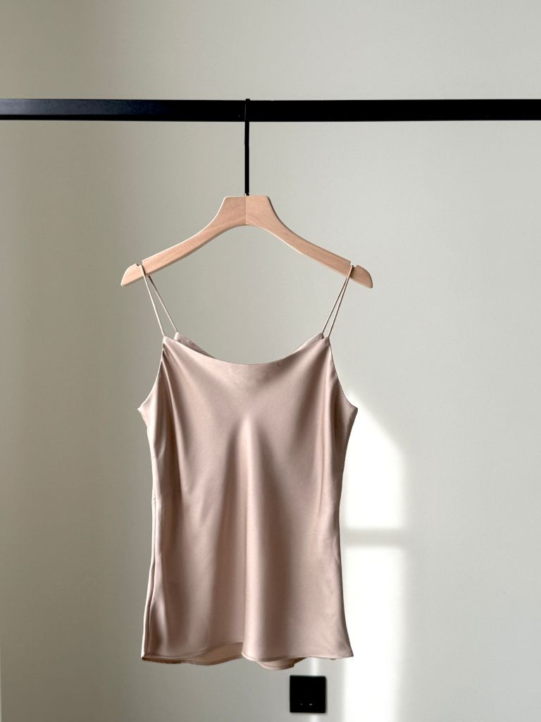 Lebbie Satin Cami Top (Discounted-M size)-The Black Bow-