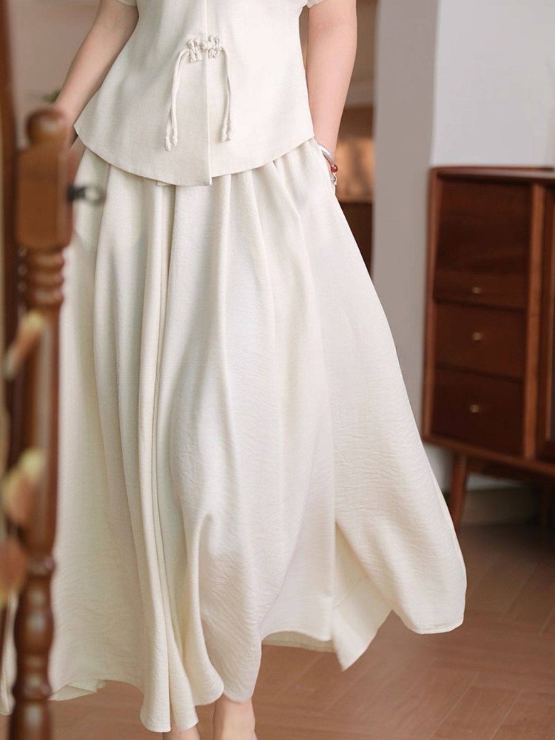 Ling Hua Oriental Top & Skirt Set