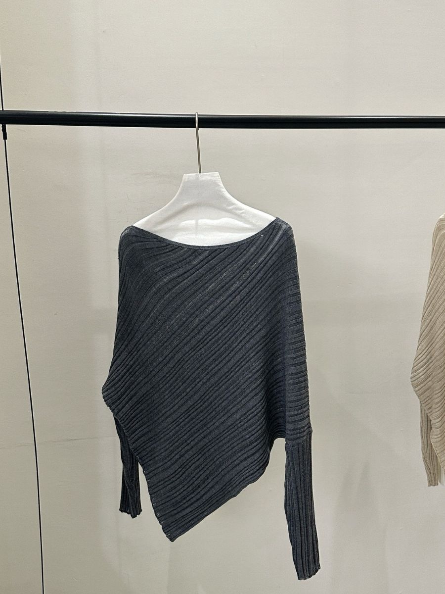 Phineas Cape Shawl