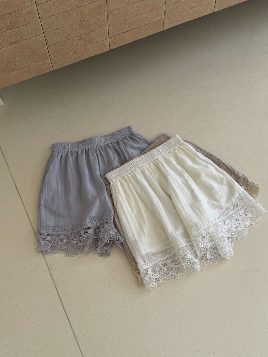 Perry Tencey Blend Lacey Trim Top & Shorts Set